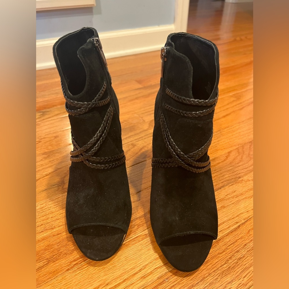 Vince Camuto Booties